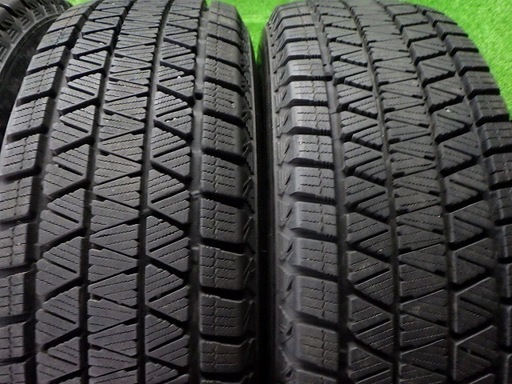 225/65R17　102Q　BS　ブリヂストン　ブリザック　DM-V3　4本　21年　溝9.5～10.0　エスクード　CR-V　25