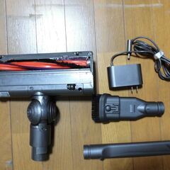 ★ダイソン Dyson V6  ピンク [サイクロン式 /コードレスクリーナー]　バッテリー・フィルター新品★の画像