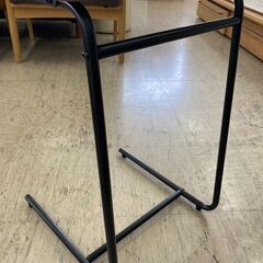 J5700　【リユースのサカイ柏店】　サイドデスク　クリーニング済みの画像