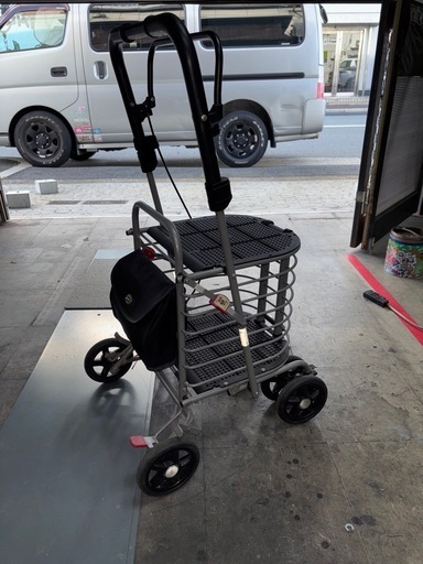 シルバーカー　手押し車　　　