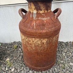 ミルク缶　レトロ　アンティークの画像
