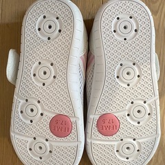 新品未使用・イフミー・上履き17.5cmの画像