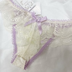 リサマリ 可愛い下着の画像