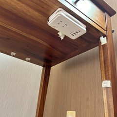 高級感のある机の画像