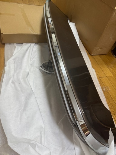 アルファード40 フルエアロ シグネチャーイルミブレード イルミルーフスポイラーセット 塗装済み 
ブロンド