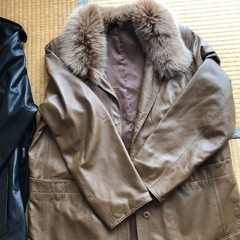 本皮コート二枚セットの画像