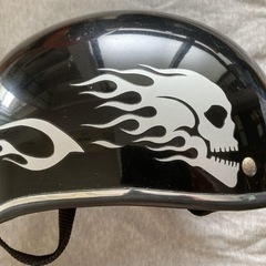 半キャップヘルメットの画像