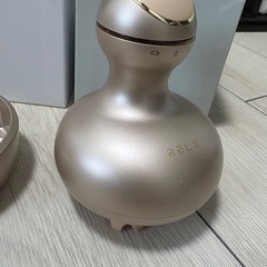 RELX ヘッドスパ 電動頭皮ブラシ ローズゴールドの画像