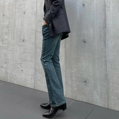 PANERO フレアデニムパンツの画像