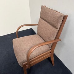 ニトリ 肘掛けチェアの画像