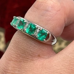 Pt900 エメラルドリング　1.12ct ダイヤ 0.06ct 6.4g 約11.5号の画像
