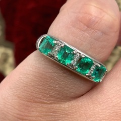 Pt900 エメラルドリング　1.12ct ダイヤ 0.06ct 6.4g 約11.5号の画像