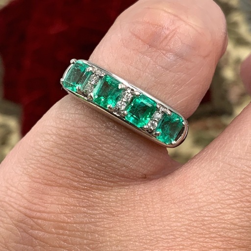 Pt900 エメラルドリング　1.12ct ダイヤ 0.06ct 6.4g 約11.5号