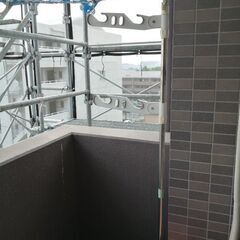 ベランダ　洗濯干し　突っ張り式の画像