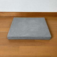 モールテックス ディスプレイ台 グレー コンクリート 無機質の画像