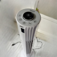 縦型 扇風機 山善の画像