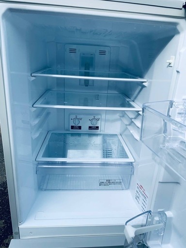✅三菱ノンフロン冷凍冷蔵庫✅送料設置無料 ✅MR-P15D-S✅ ✓三菱ノンフロン冷凍冷蔵庫✓ ✓MR-P15D-S✓ (Eco Tommy) 港の