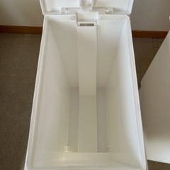 ペダル付きペールの画像