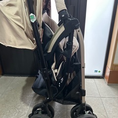 combi ベビーカー 両対面式の画像
