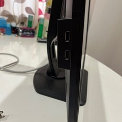 パソコンモニター37✖️62の画像