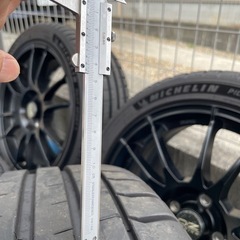 OZレーシング ウルトラレッジェーラPCD100 7J ミシュラン205/45/174本