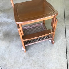 木製学習イスの画像