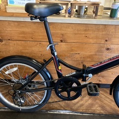 【CAPTAIN STAG前後タイヤ・チューブ新品！】ダイナモライト付き 6段変速　20インチ折りたたみ自転車　ブラックの画像