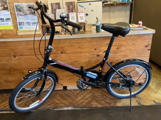 【CAPTAIN STAG前後タイヤ・チューブ新品！】ダイナモライト付き 6段変速　20インチ折りたたみ自転車　ブラック