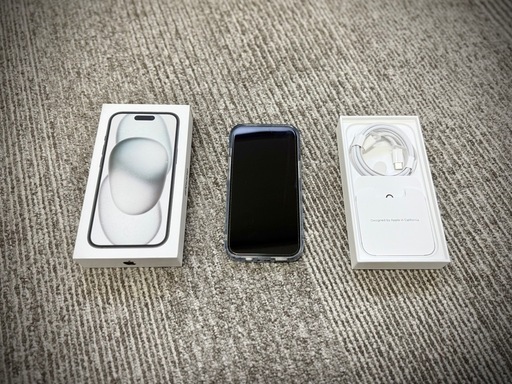 iPhone15 256GB SIMフリー ブラック（バッテリー正常96%）