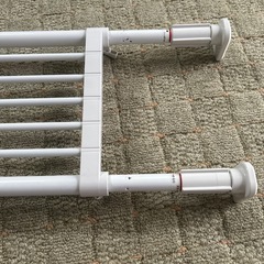 突っ張り棚の画像
