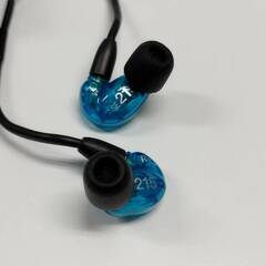 【未使用に近い】SHURE SE215 Special Edition/有線イヤホンの画像