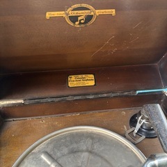 オブジェ　インテリア　蓄音機　レコードの画像