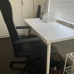 IKEA デスク　学習机＋　椅子　バラ売り相談可の画像