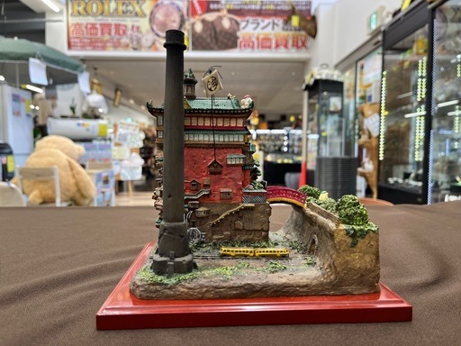 【ジャングルジャングル岸和田和泉インター店】千と千尋の神隠し 油屋 ジオラマ DVDコレクターズエディション 初回限定 玩具 おもちゃ