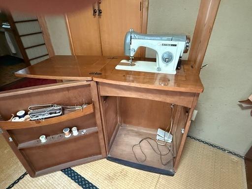 レトロなミシン