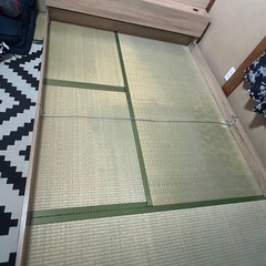 ダブルベットフレームの画像