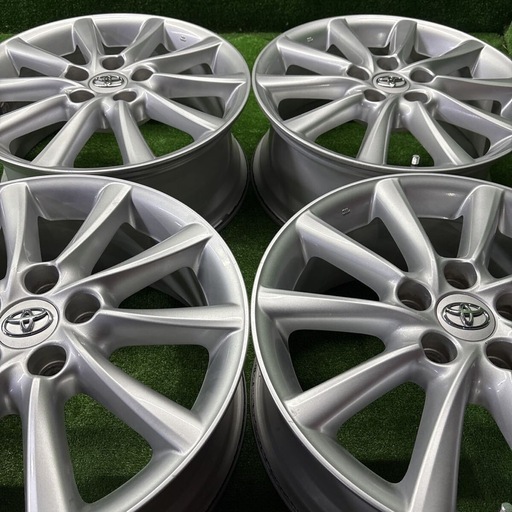トヨタ純正　17インチ　ホイール　17×7J +50 PCD114.3 5H ハブ60 エスティマ　比較的綺麗　引き取り可能　S50825F857