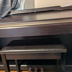 昔の物ですが、電子ピアノの中では良い物と聞いてます。の画像