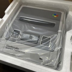 【ジャングルジャングル岸和田和泉インター店】☆未使用品☆ 任天堂 スーパーファミコン本体  SHVC-JPN-1 レトロゲー 玩具 おもちゃ ホビー ゲーム 和泉市 堺市 岸和田市 泉大津市 高石市 泉北郡熊取町の画像