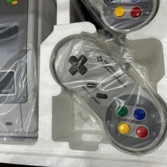 【ジャングルジャングル岸和田和泉インター店】☆未使用品☆ 任天堂 スーパーファミコン本体  SHVC-JPN-1 レトロゲー 玩具 おもちゃ ホビー ゲーム 和泉市 堺市 岸和田市 泉大津市 高石市 泉北郡熊取町の画像