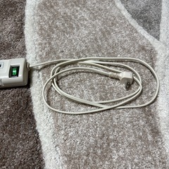 電源タップ　延長タップ　2mの画像