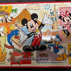 ディズニーお菓子缶2つ(中身無し)の画像