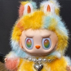 LABUBU ラブブ　ぬいぐるみ　レインボーの画像