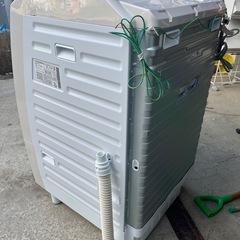 ＨＩＴＡＣＨＩ　ドラム式洗濯乾燥機　洗濯機　洗濯１１．０ｋｇ／乾燥６．０ｋｇ　ホワイト　ビッグドラム　ヒートリサイクル乾燥　ナイアガラ洗浄　湿度コントロール　自動おそうじ　２０１７年製　ＢＤ－ＳＶ１１０ＡＬの画像