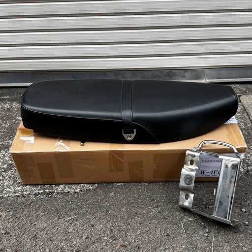 カブ タンデムシート