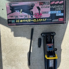 自動車　ジャッキ　ジャンク品の画像