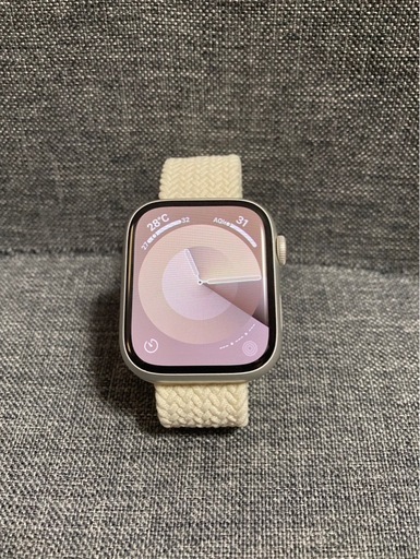 極上品　Apple Watch 9 (GPS+セルラー) 45mm すたーらいとスターライト