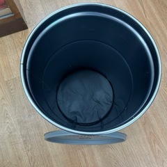 ⭐︎ドリーム荒牧店⭐︎ジモティー割引有⭐︎【クリーニング済み】ゴードンミラー　ペール缶スツール　27Lの画像
