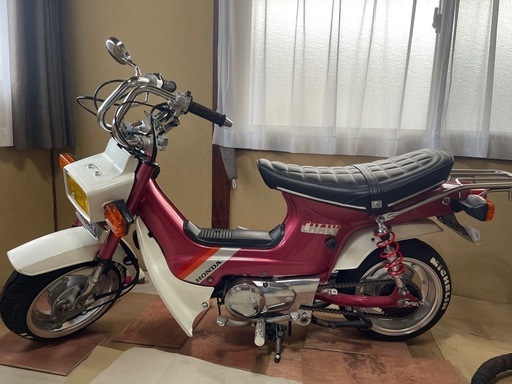 ホンダ　シャリー