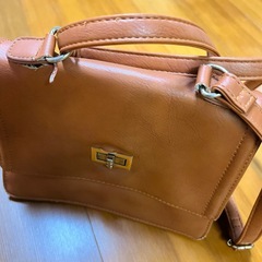 ショルダーバッグの画像